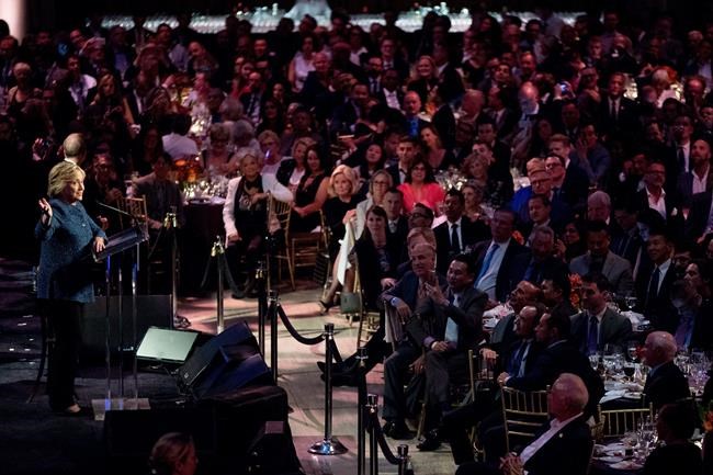 Streisand uses song to mock Trump at Clinton fundraiser | iNFOnews.ca