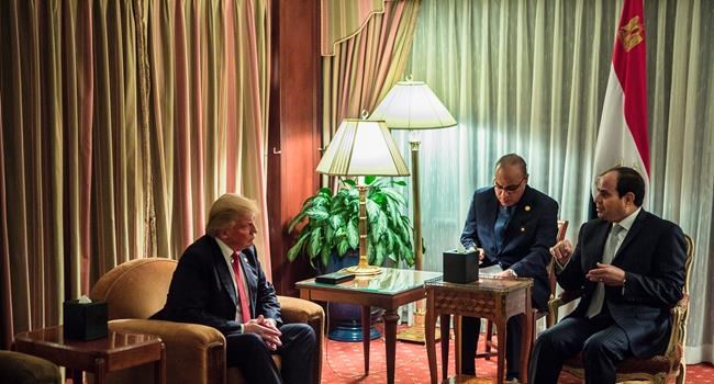 Gold cards and red hats: A Trumpian approach to fundraising | iNFOnews.ca CP2021228104