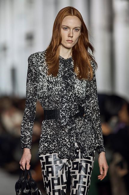 Longchamp's woman takes a NY Fashion Week trip to Paris | iNFOnews.ca Longchamp's woman takes a NY Fashion Week trip to Paris | iNFOnews.ca
