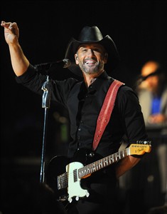 Tim McGraw sings in new song that he doesn't know where Portland, Maine, is; mayor offers tour | iNFOnews.ca Tim McGraw sings in new song that he doesn't know where Portland, Maine, is; mayor offers tour | iNFOnews.ca