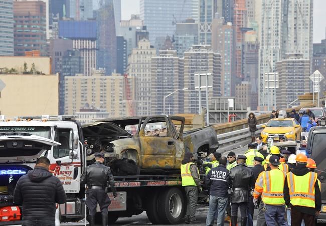 The Latest: Police ID victim in fiery Brooklyn Bridge crash | iNFOnews.ca
