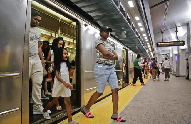 NYC subway station reopens after Superstorm Sandy flooding | iNFOnews.ca
