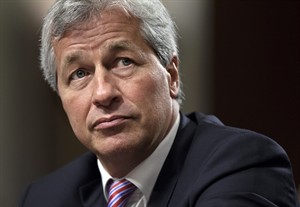 JPMorgan: Loss from bad trade $4.4 billion in latest quarter; execs tied to trade dismissed | iNFOnews.ca CP19405669