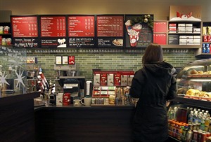 Smart Spending: How restaurants, fast-food chains use psychology to get you to spend more | iNFOnews.ca CP32064403