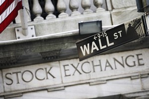 Stocks pull back, bringing the Dow Jones industrial average back near 17,000; Airlines fall | iNFOnews.ca CP29050709
