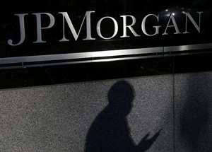 JPMorgan's second-quarter net income falls on lower investment banking and mortgage revenues | iNFOnews.ca CP29141812