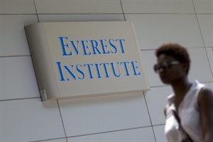 Federal agency seeks $500 million in relief for students at for-profit Corinthian Colleges | iNFOnews.ca CP29913825