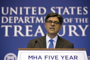 US budget deficit running 6.2 per cent higher than last year through first 4 months | iNFOnews.ca CP31856877