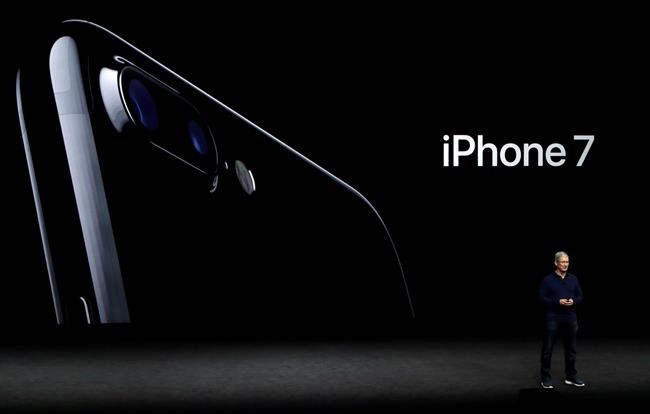 Review: The iPhone 7 is just fine, even if it doesn't wow | iNFOnews.ca
