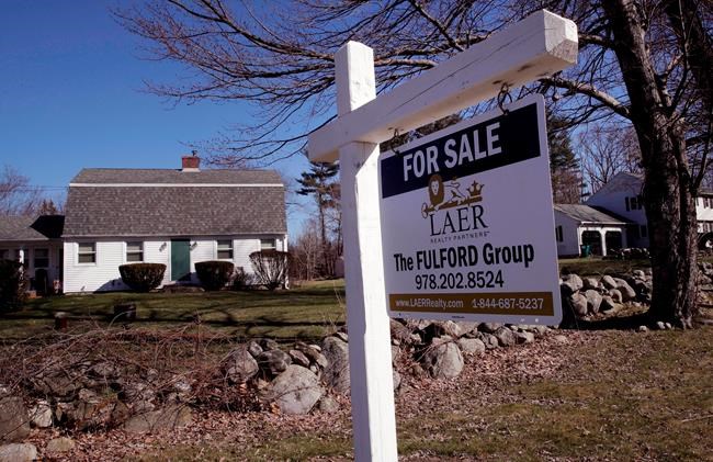 For-sale signs vanish and March home prices jump 6.8 pct | iNFOnews.ca CP616404883