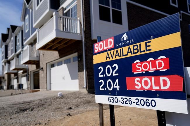 More Americans sign contracts to buy homes in March | iNFOnews.ca More Americans sign contracts to buy homes in March | iNFOnews.ca