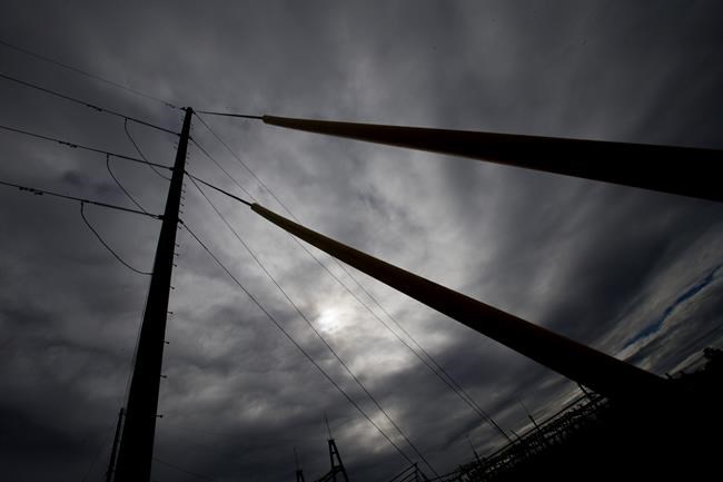 Could cyberattacks knock out lights in the US? Not so easily | iNFOnews.ca CP1131138761