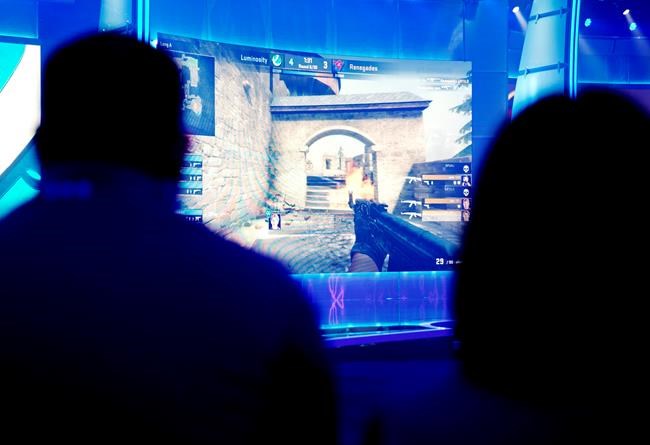 Study: Many teens - and parents - feel tethered to phones | iNFOnews.ca