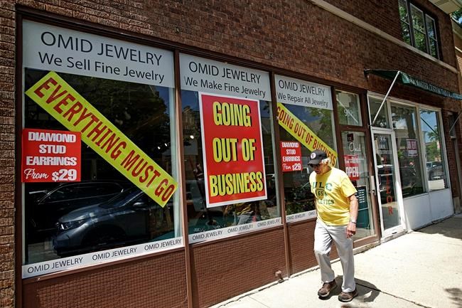 1.4 million seek jobless aid as virus surges in South, West | iNFOnews.ca