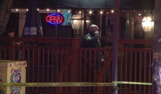 Police: 1 dead, 4 wounded in Connecticut club shooting | iNFOnews.ca