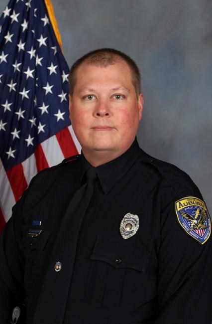 Funeral set for Alabama police officer killed by gunman | iNFOnews.ca Funeral set for Alabama police officer killed by gunman | iNFOnews.ca