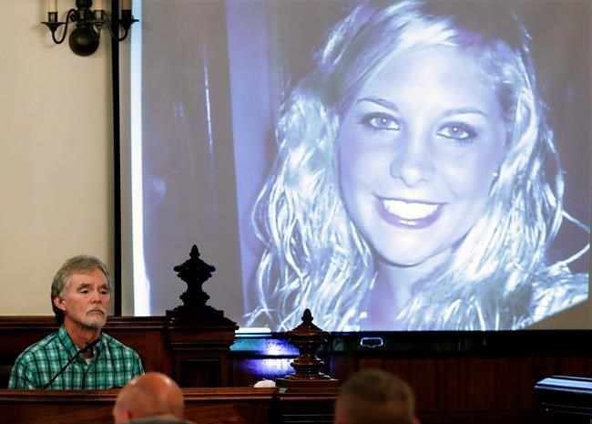 Agent: State police made mistake in case of slain student | iNFOnews.ca