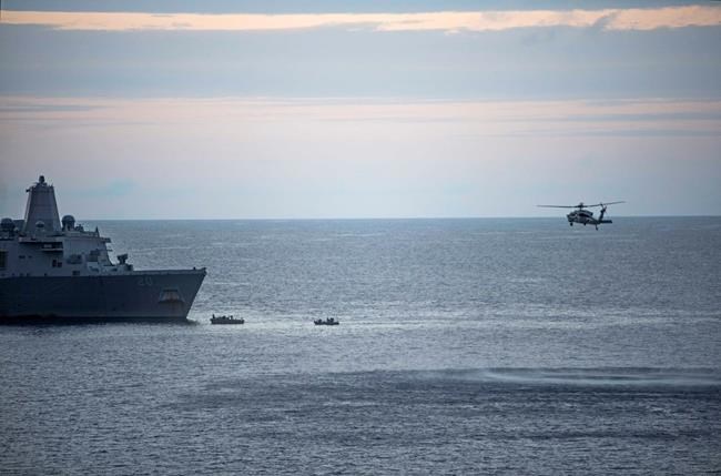 Search called off for 3 US Marines who crashed off Australia | iNFOnews.ca CP1159634940