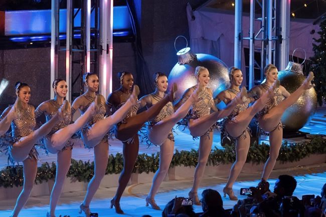 Rockefeller Christmas tree lighting attracts thousands | iNFOnews.ca