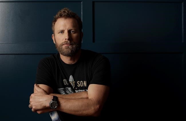 Dierks Bentley recruits Luke Bryan for Seven Peaks fest | iNFOnews.ca CP650824309