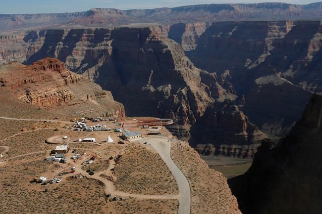 2 more fatal falls at Grand Canyon follow dozens of others | iNFOnews.ca 2 more fatal falls at Grand Canyon follow dozens of others | iNFOnews.ca