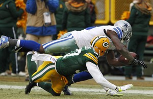 Packers rally to beat Cowboys 26-21, head to Seattle for NFC title game; video reversal key | iNFOnews.ca CP31437632