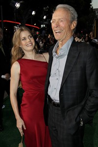 After Republican Convention, more empty chairs for Clint Eastwood at 'Curve' premiere | iNFOnews.ca After Republican Convention, more empty chairs for Clint Eastwood at 'Curve' premiere | iNFOnews.ca