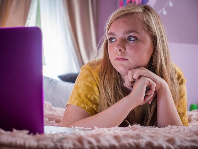 8th graders can see R-rated 'Eighth Grade' free this week | iNFOnews.ca 8th graders can see R-rated 'Eighth Grade' free this week | iNFOnews.ca