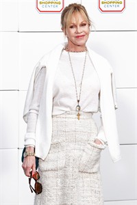 24 hour play benefit draws Melanie Griffith, Amanda Seyfried, Peter Dinklage, Nina Dobrev | iNFOnews.ca