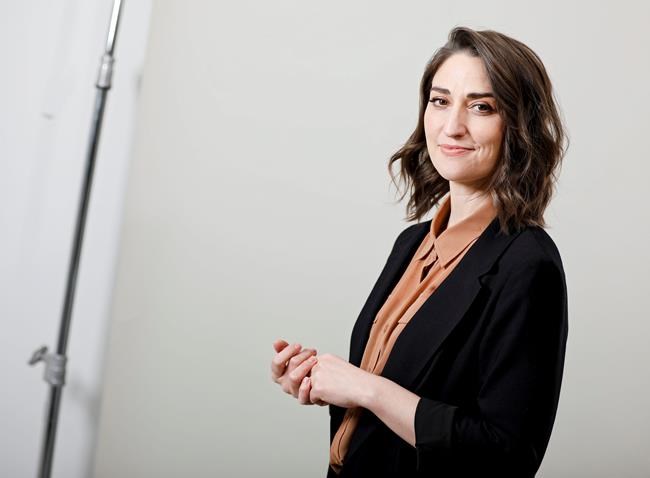 Sara Bareilles to star in Peacock comedy about a girl group | iNFOnews.ca