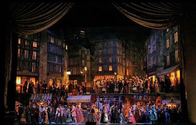 'Organized chaos' - behind the scenes at 'La Boheme' | iNFOnews.ca