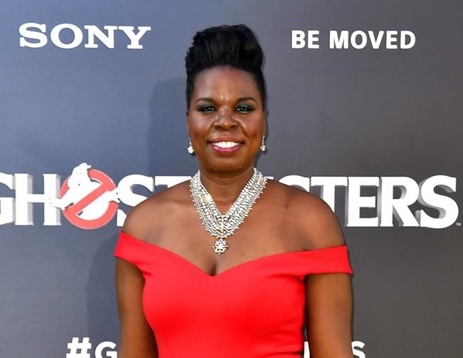 Leslie Jones, under hateful barrage on Twitter, fights back | iNFOnews.ca Leslie Jones, under hateful barrage on Twitter, fights back | iNFOnews.ca