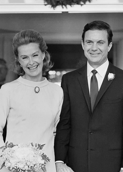 Dina Merrill, heiress and actress, dead at 93 | iNFOnews.ca