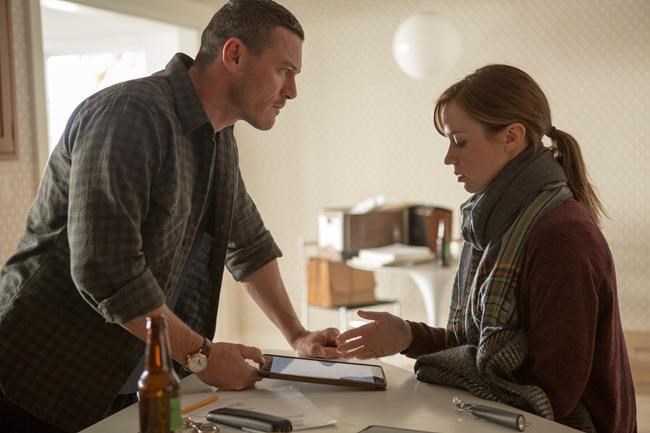 Review: 'Girl on the Train' doesn't stay on the rails | iNFOnews.ca