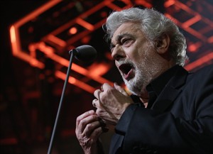 Placido Domingo to sing in Woody Allen-directed 'Gianni Schicchi' at LA Opera | iNFOnews.ca CP31656081