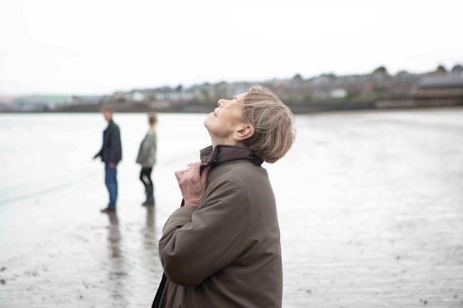 Glenda Jackson returns to screen with 'Elizabeth Is Missing' | iNFOnews.ca Glenda Jackson returns to screen with 'Elizabeth Is Missing' | iNFOnews.ca