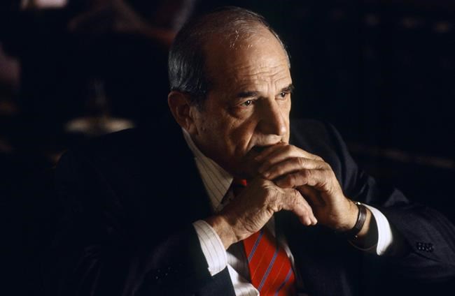 Steven Hill, who played 'Law & Order' DA Schiff, dies at 94 | iNFOnews.ca