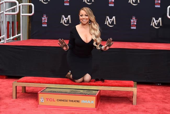 Carey returns to 'New Year's Rockin' Eve' | iNFOnews.ca