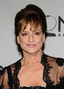 Patti LuPone and Michael Urie to star in new comedy 'Shows for Days' at Lincoln Center | iNFOnews.ca Patti LuPone and Michael Urie to star in new comedy 'Shows for Days' at Lincoln Center | iNFOnews.ca