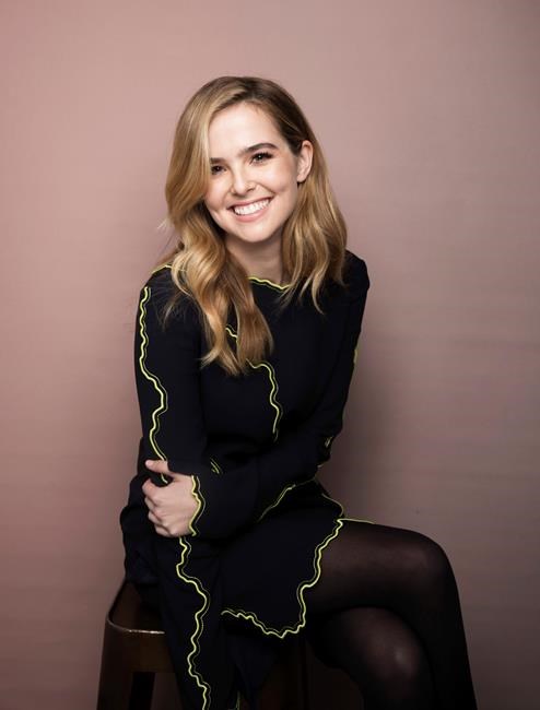 Zoey Deutch carves her own path in Hollywood | iNFOnews.ca