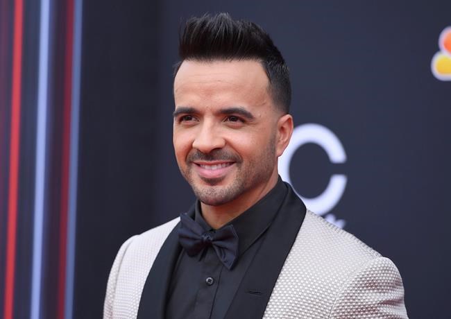Luis Fonsi releases his 1st album in post-'Despacito' era | iNFOnews.ca CP629040578