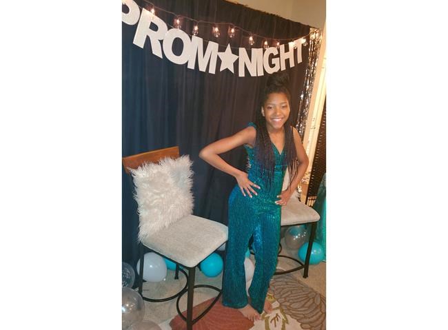 Undefeated, high schoolers head online for isolation proms | iNFOnews.ca