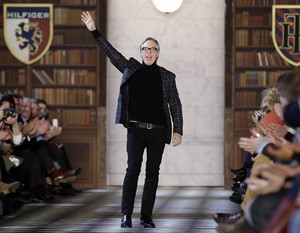 The latest Hilfiger production: Fashion giant working on memoir scheduled for fall publication | iNFOnews.ca CP31680653