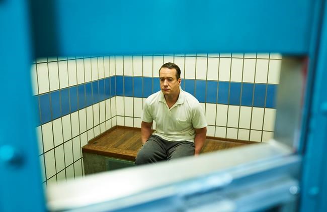 AMC drama revisits 'Millionaire' quiz show coughing scandal | iNFOnews.ca AMC drama revisits 'Millionaire' quiz show coughing scandal | iNFOnews.ca