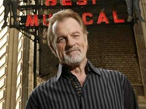 Collins, facing molestation investigation, has scenes cut from 'Scandal' | iNFOnews.ca CP30220634