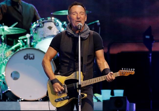 Unreleased songs part of companion album to Springsteen book | iNFOnews.ca Unreleased songs part of companion album to Springsteen book | iNFOnews.ca