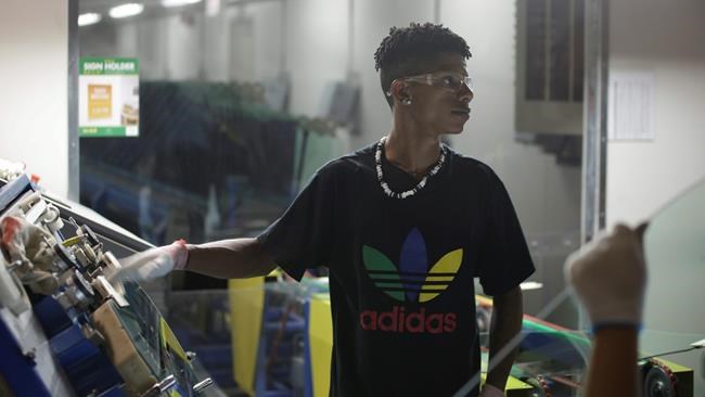 Obama-backed documentary on Ohio factory wins Academy Award | iNFOnews.ca