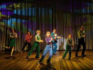 Coming of age musical 'Fun Home' by Lisa Kron, Jeanine Tesori is going to Broadway this fall | iNFOnews.ca CP29418426