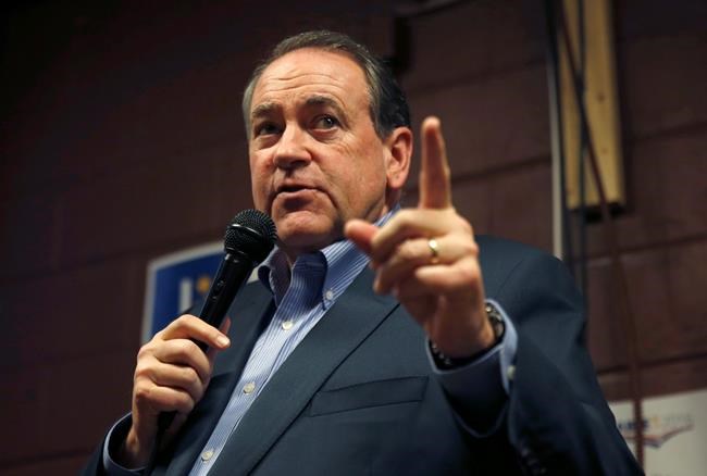 Mike Huckabee leaves country music board after criticism | iNFOnews.ca