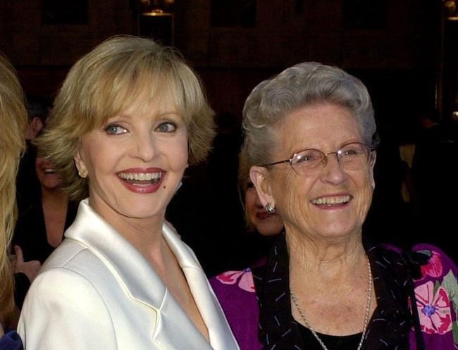 Florence Henderson was longtime pre-race Indy 500 performer | iNFOnews.ca